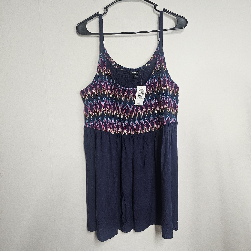 Torrid size 3 navy and rainbow embroidered tank top NWT